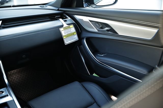 New 2024 Jaguar XF R-Dynamic SE AWD/4WD image 44