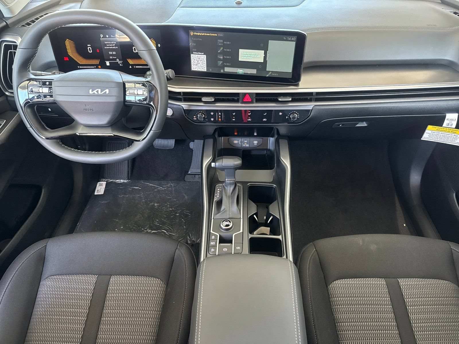 New 2026 Kia Sorento LX FWD image 13