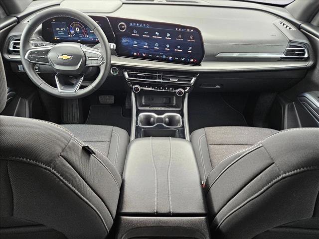 New 2026 Chevrolet Traverse LT w/ Sun and Wheel Package image 16