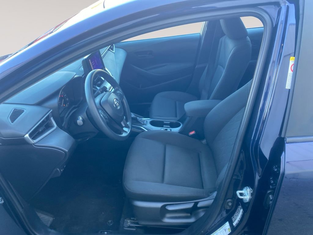 Used 2023 Toyota Corolla LE image 9