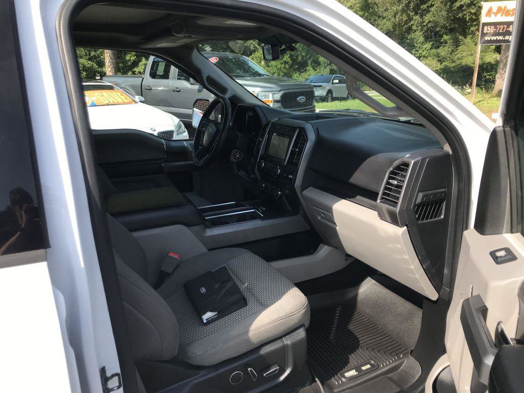 Used 2018 Ford F150 XLT w/ Equipment Group 302A Luxury image 9