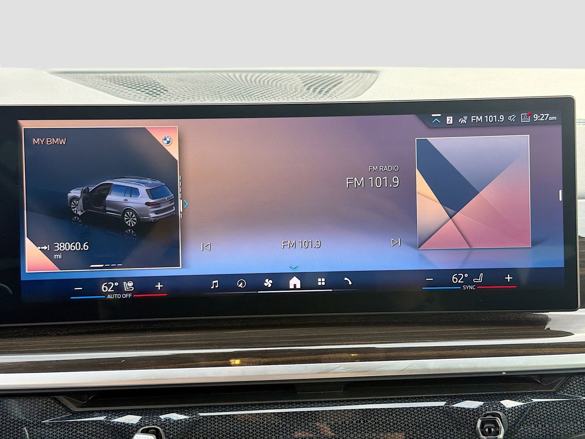 Certified 2024 BMW X7 xDrive40i image 35