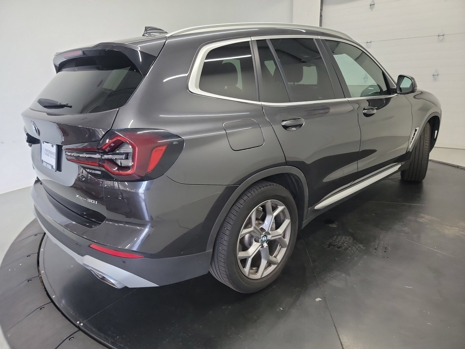 Used 2023 BMW X3 xDrive30i w/ Premium Package AWD/4WD image 9
