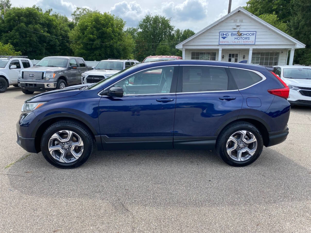 Used 2018 Honda CR-V EX image 2