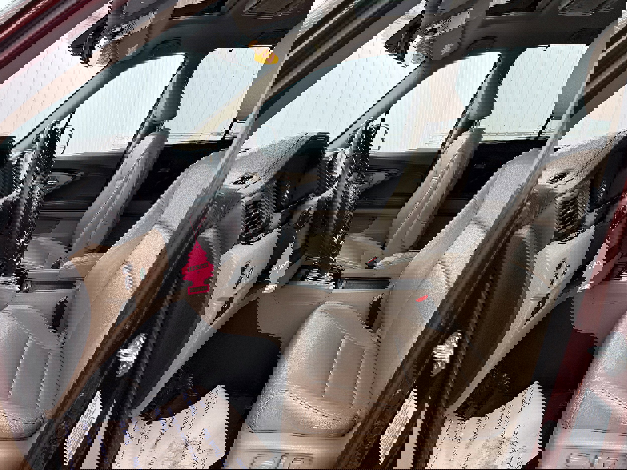 Used 2021 Honda Pilot Touring image 4