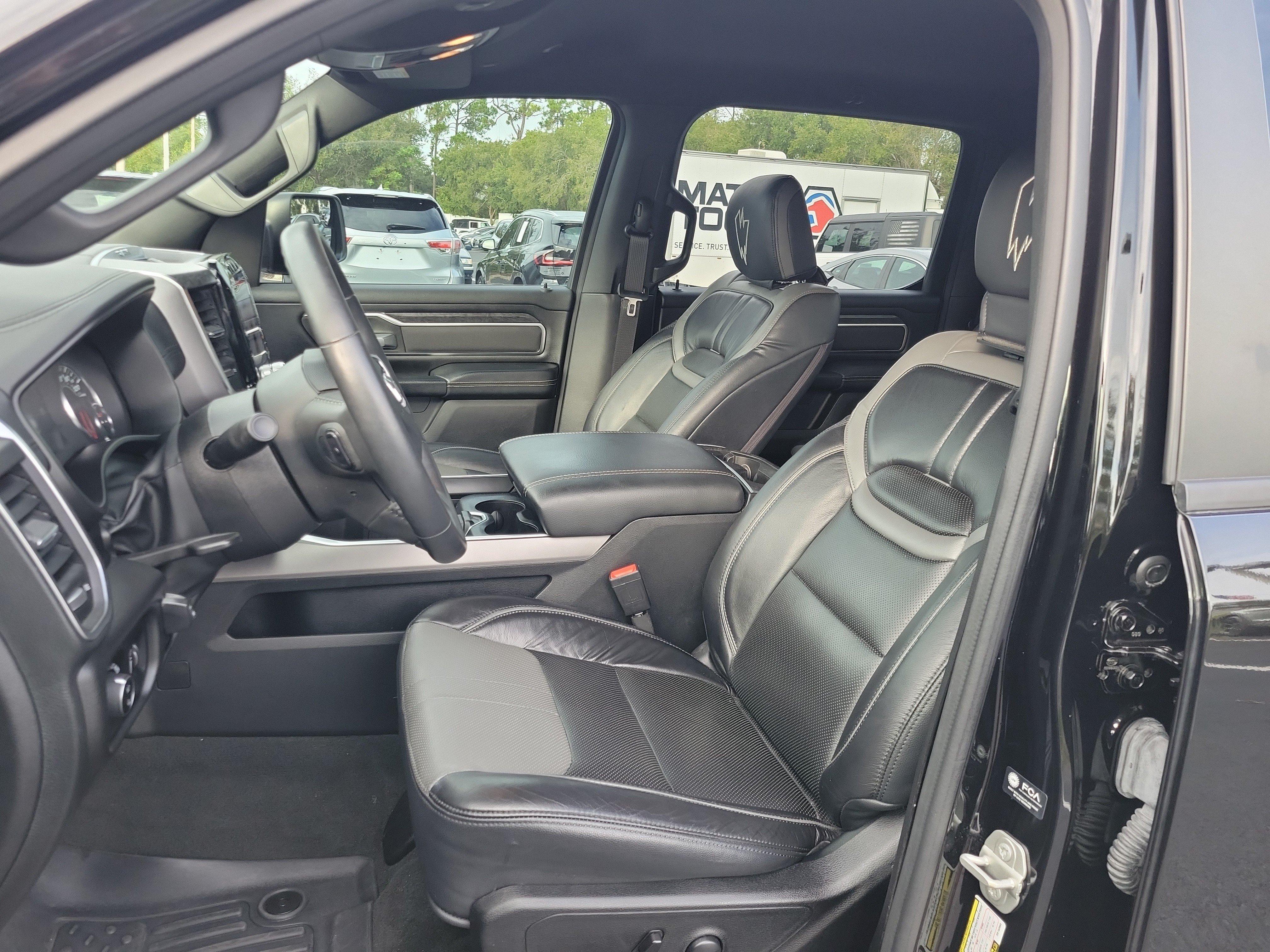 Used 2024 RAM 1500 Big Horn AWD/4WD image 13