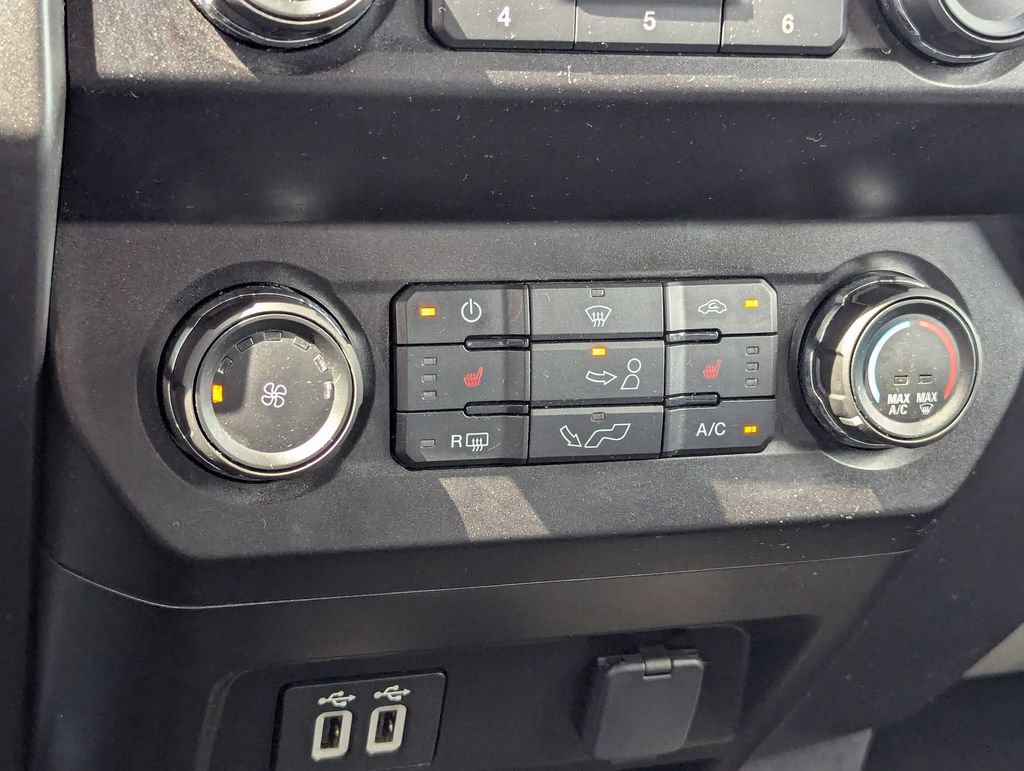 Used 2019 Ford F150 XLT w/ Equipment Group 302A Luxury AWD/4WD image 20