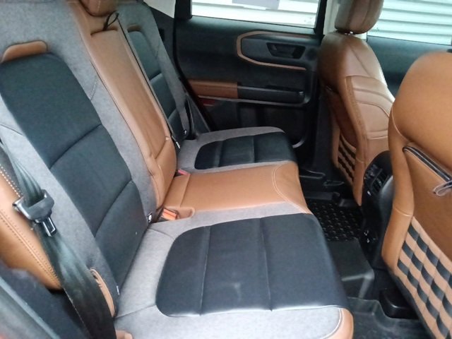 Used 2023 Ford Bronco Sport Outer Banks w/ Tech Package image 28