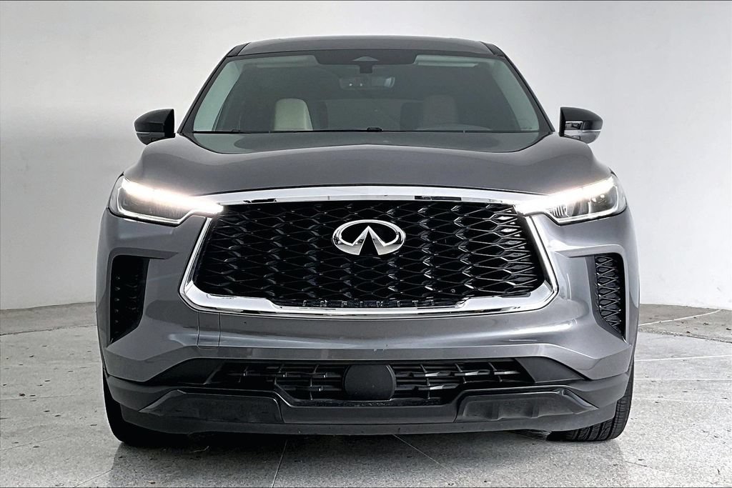 Used 2025 INFINITI QX60 Pure AWD/4WD image 3