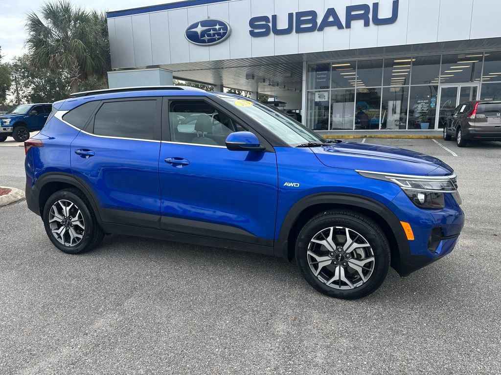 Used 2023 Kia Seltos EX