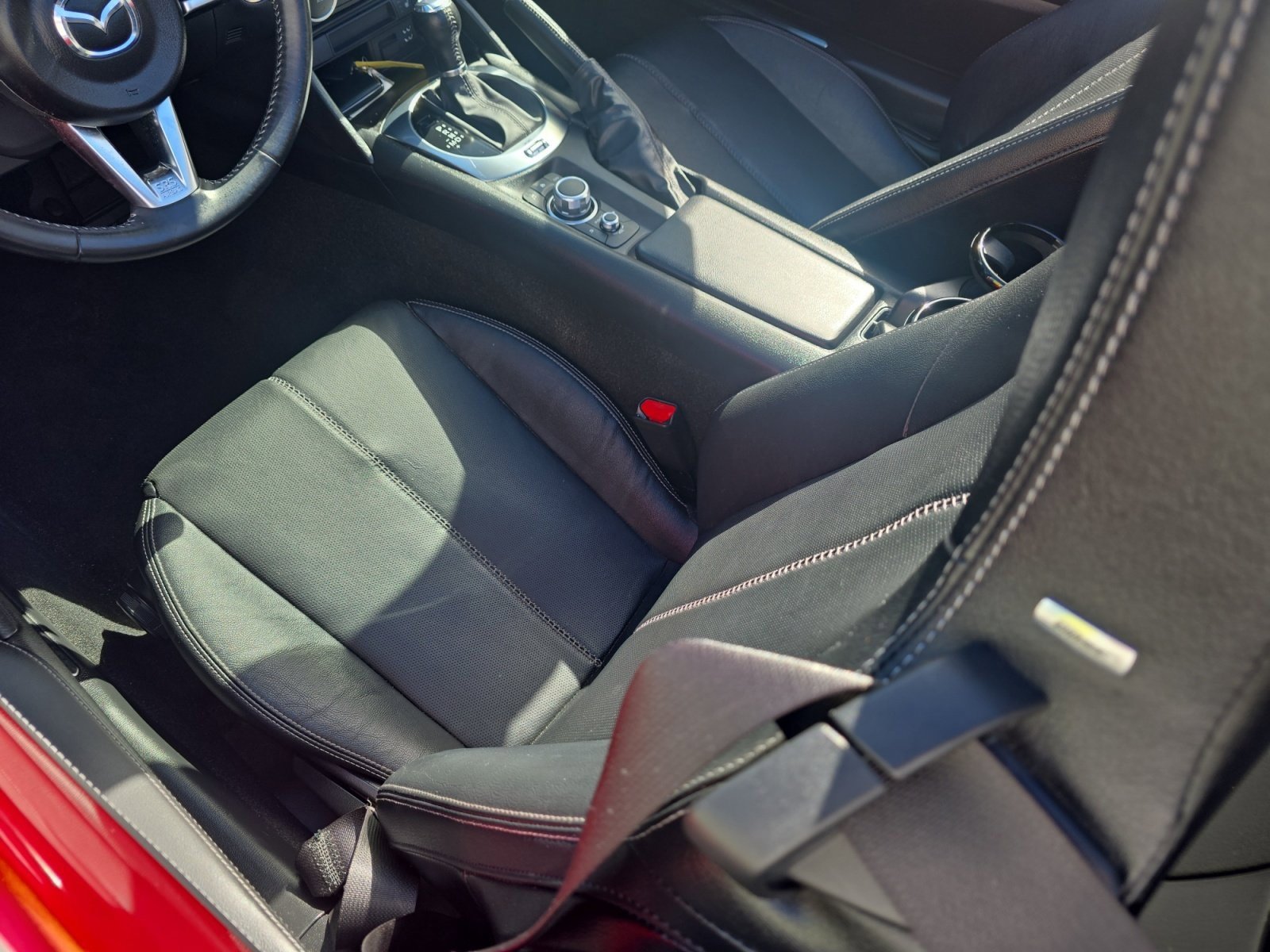 Used 2022 MAZDA MX-5 Miata Grand Touring image 36