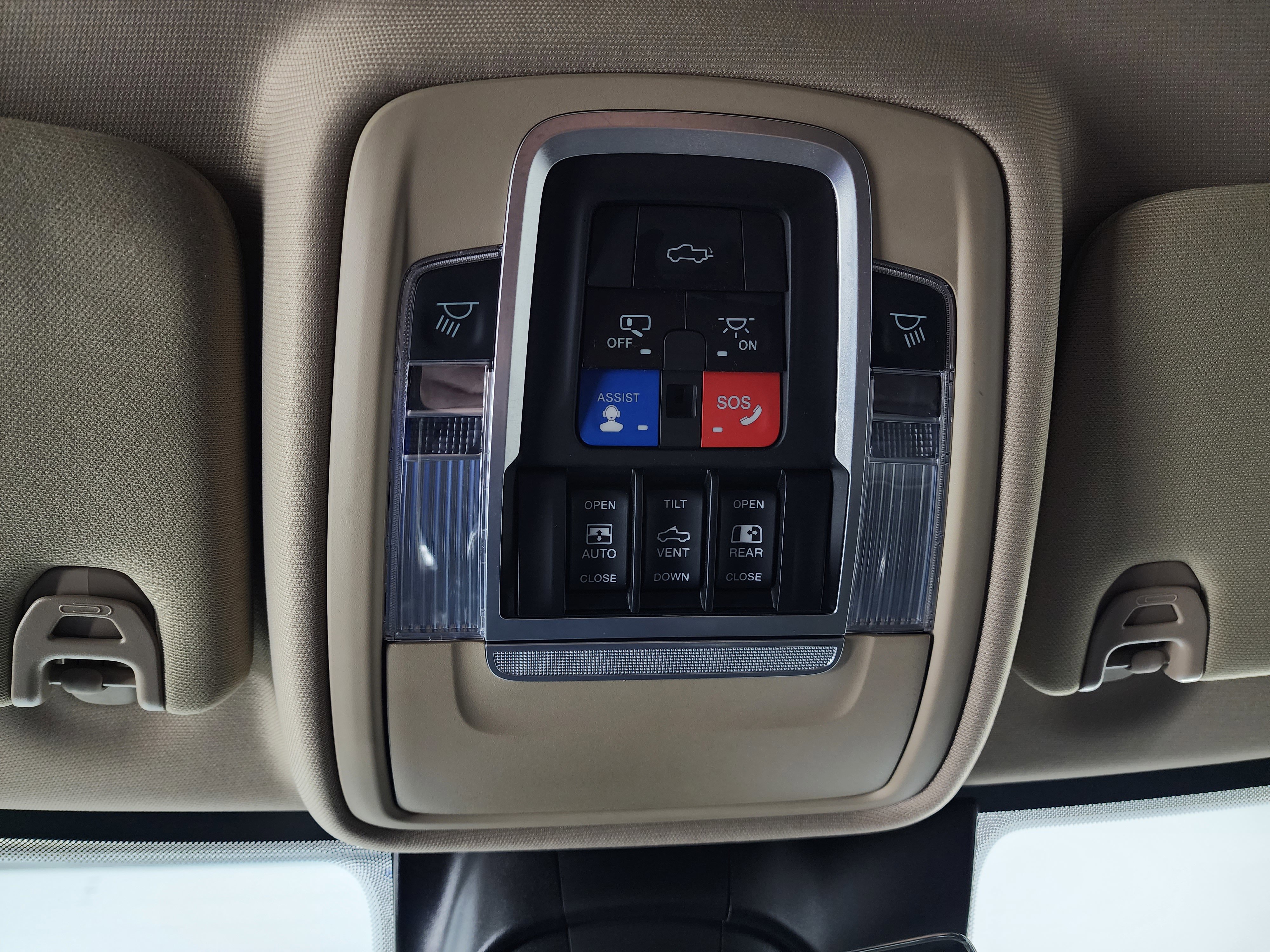 Used 2021 RAM 3500 Laramie image 62