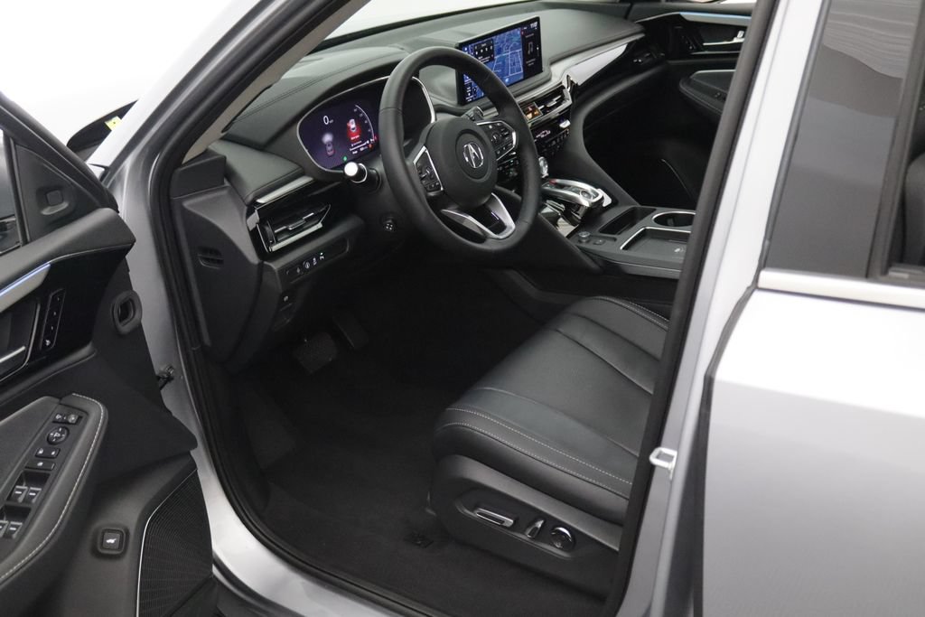 Certified 2026 Acura MDX w/ Technology Package AWD/4WD image 17