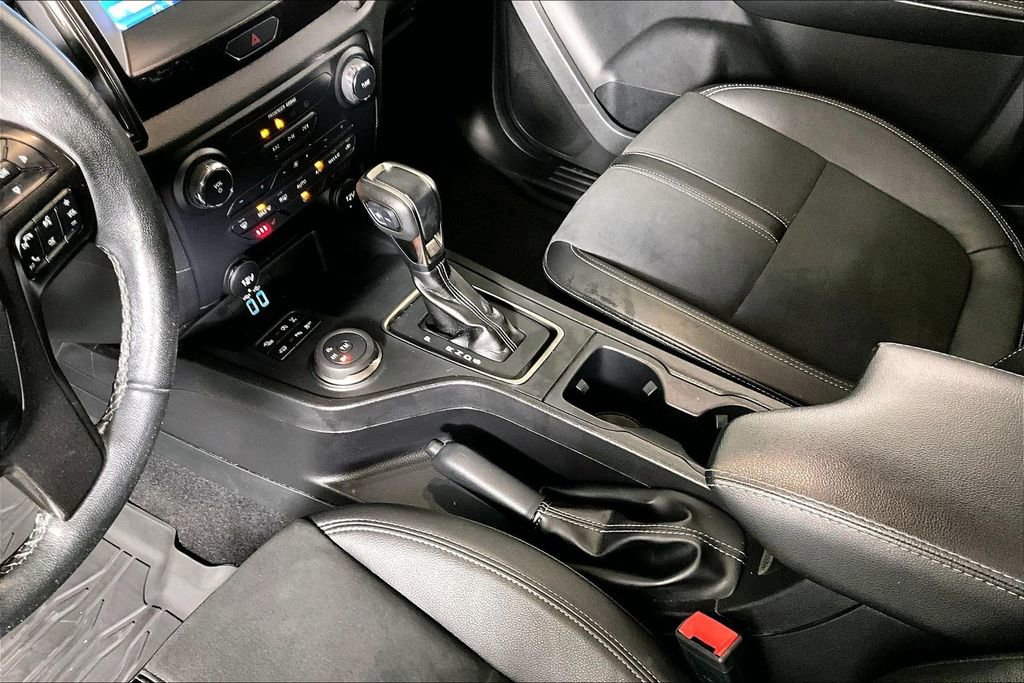 Used 2022 Ford Ranger Lariat w/ Tremor Off-Road Package image 17
