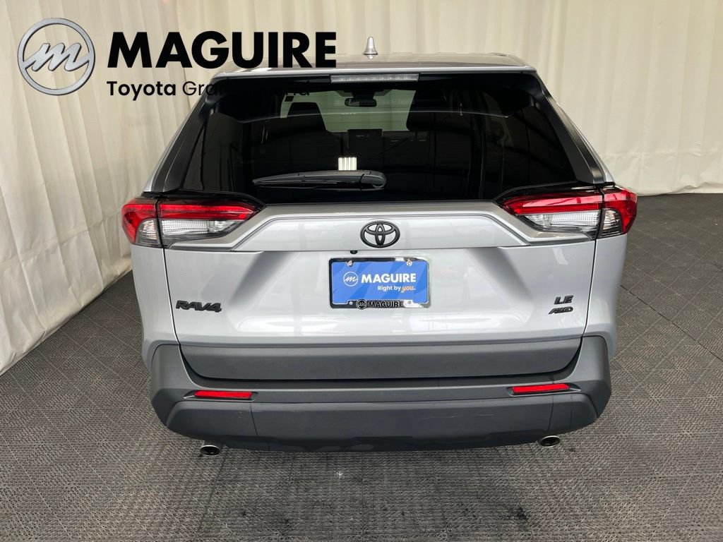 Used 2024 Toyota RAV4 LE AWD/4WD image 30