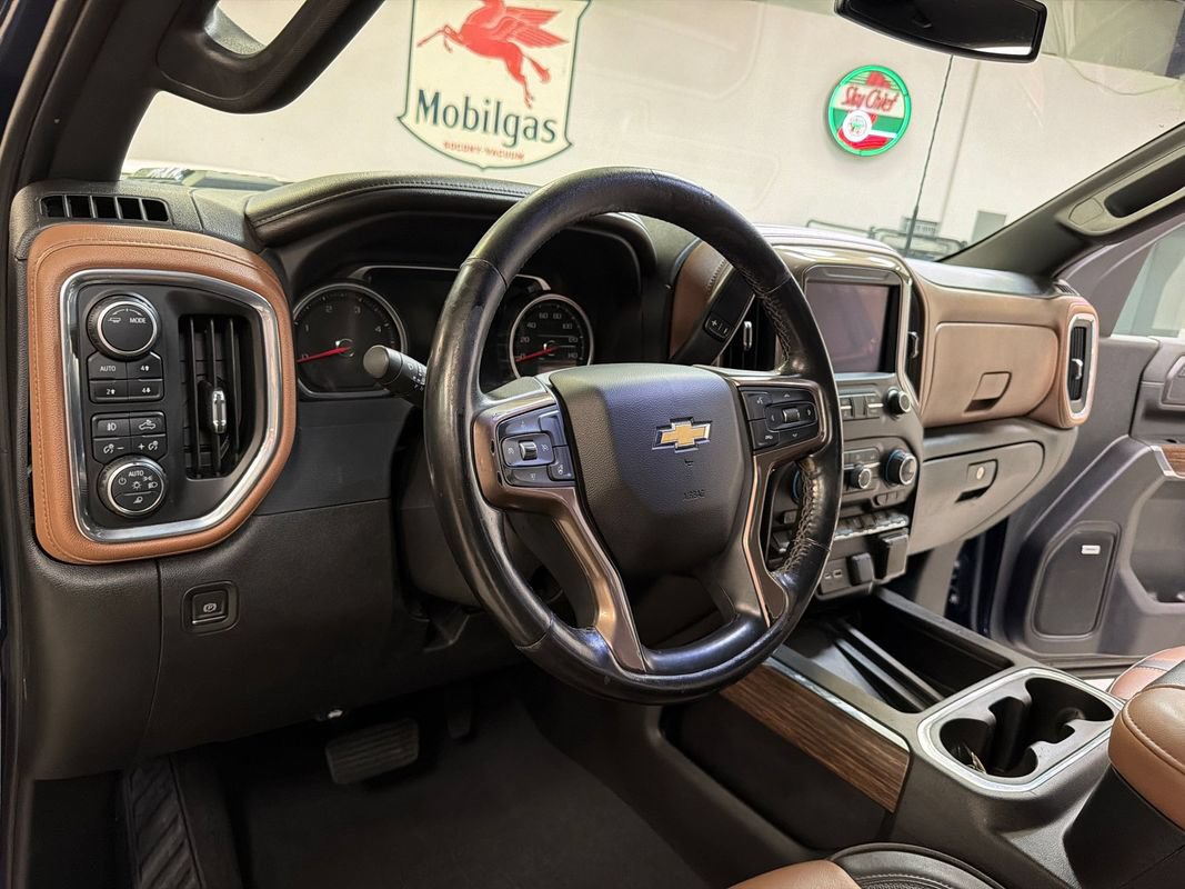 Used 2023 Chevrolet Silverado 2500 High Country AWD/4WD image 27