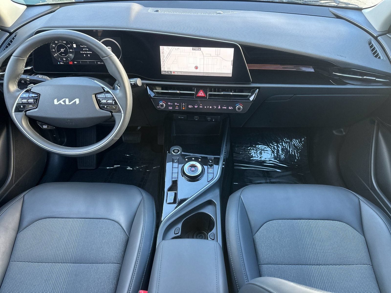 Used 2023 Kia Niro Wind FWD image 13
