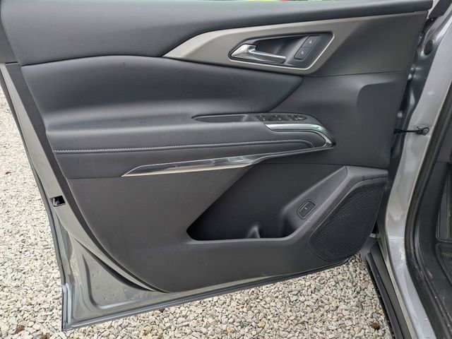 New 2026 Chevrolet Traverse LT w/ Sun and Wheel Package image 9