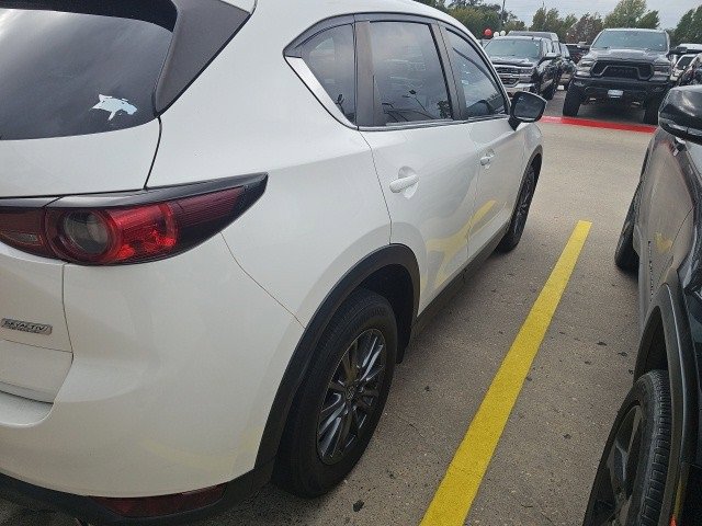 Used 2019 MAZDA CX-5 Touring image 2