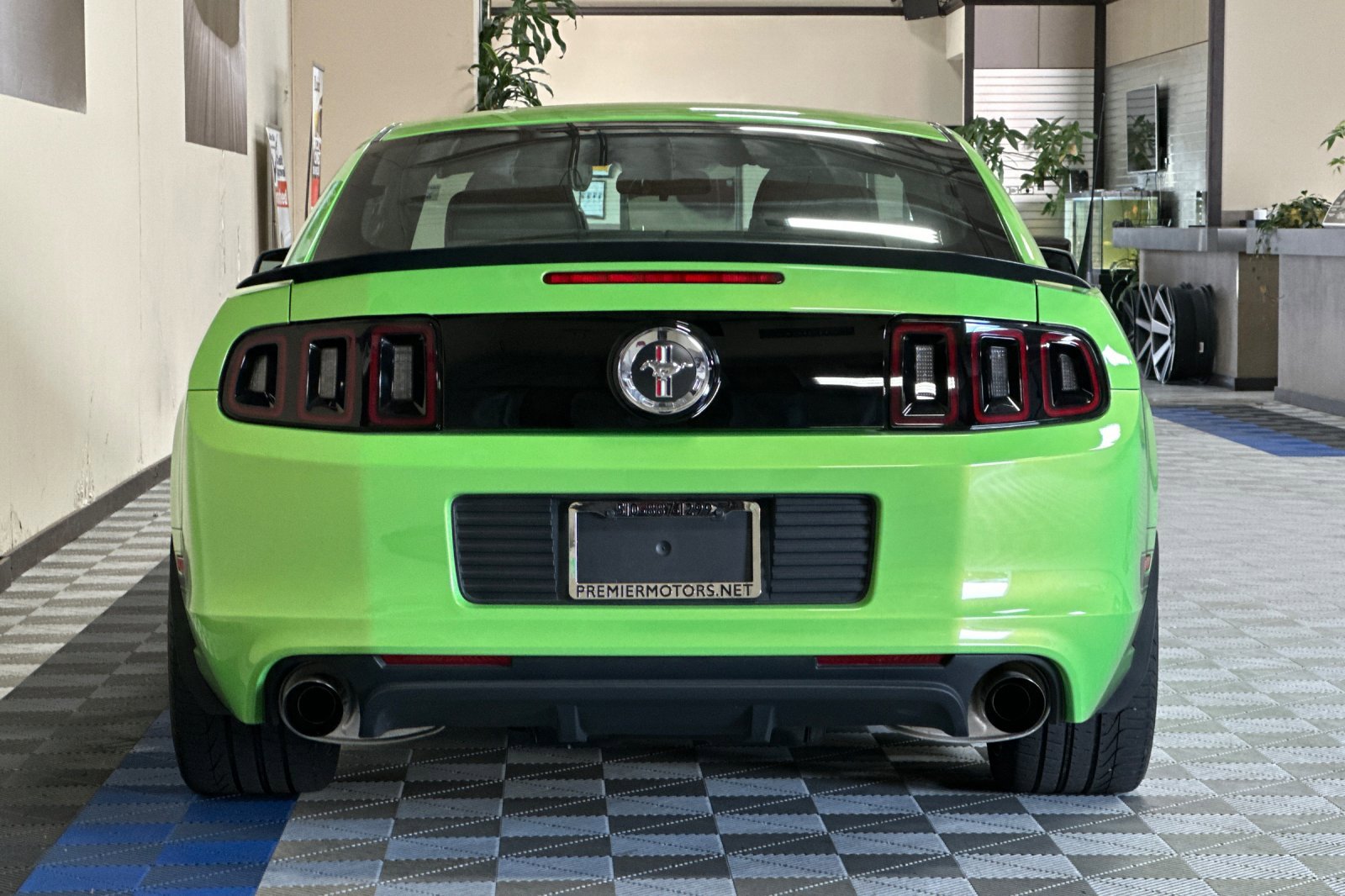 Used 2013 Ford Mustang Boss 302 image 5