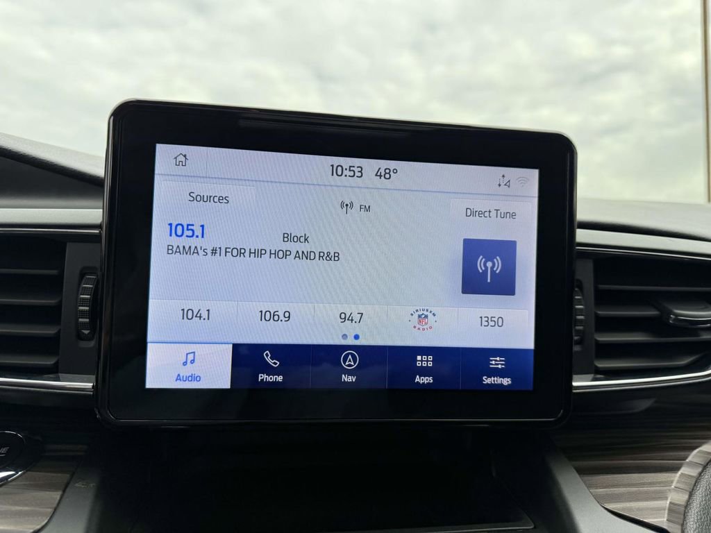 Used 2020 Ford Explorer Limited image 19