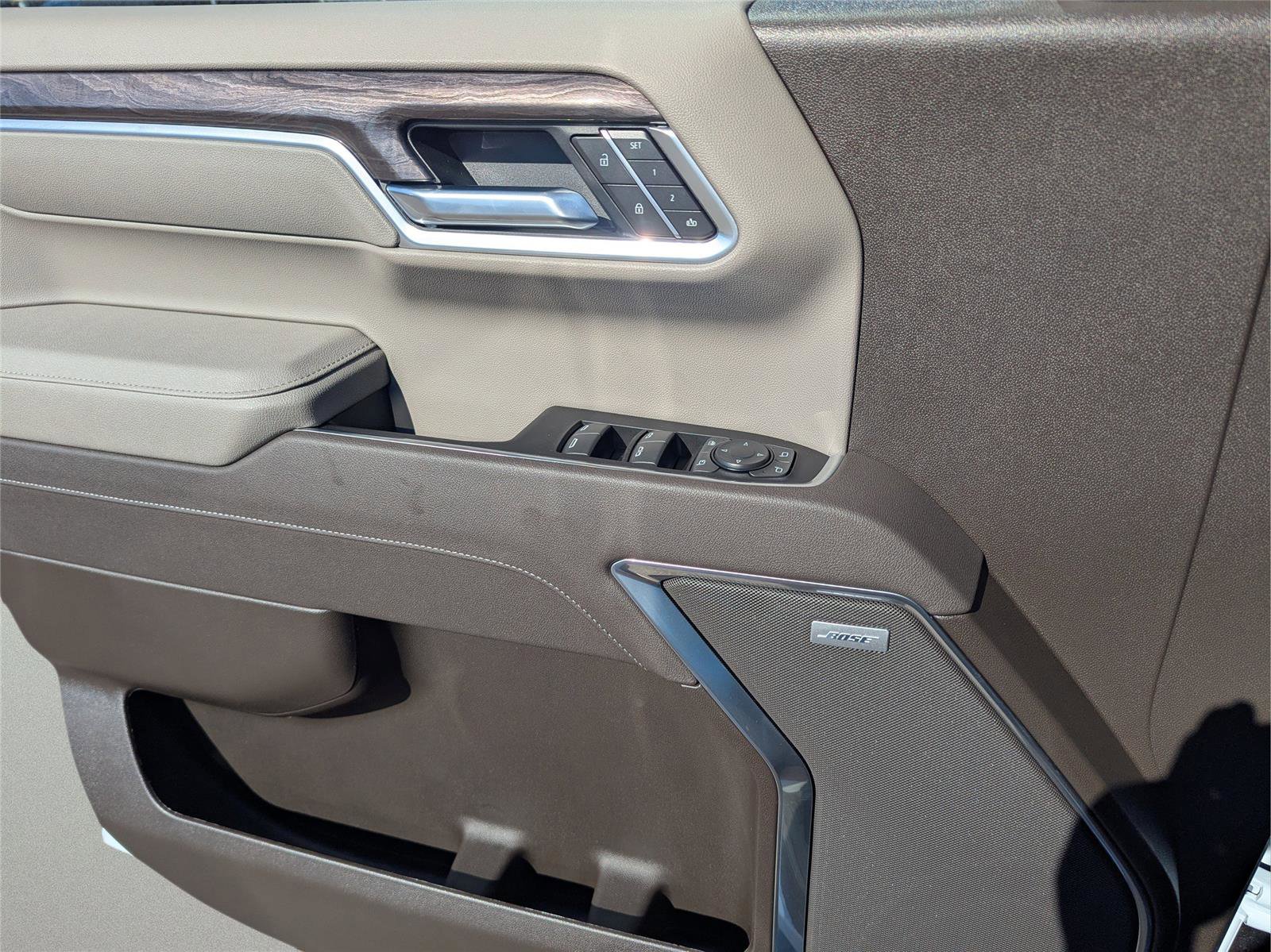 New 2026 Chevrolet Silverado 1500 LTZ w/ LTZ Premium Package image 17