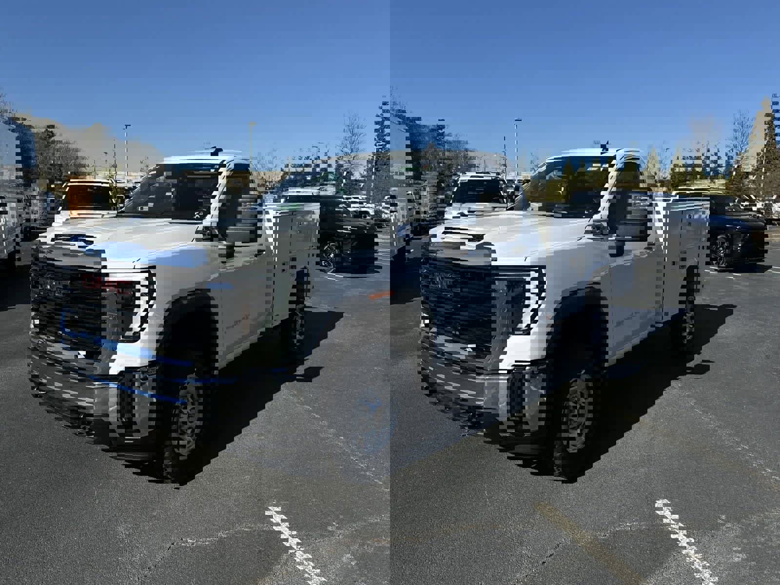 New 2025 GMC Sierra 2500 Pro w/ Convenience Package image 6