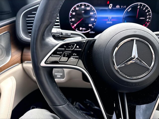 Used 2024 Mercedes-Benz GLE 450e 4MATIC image 19