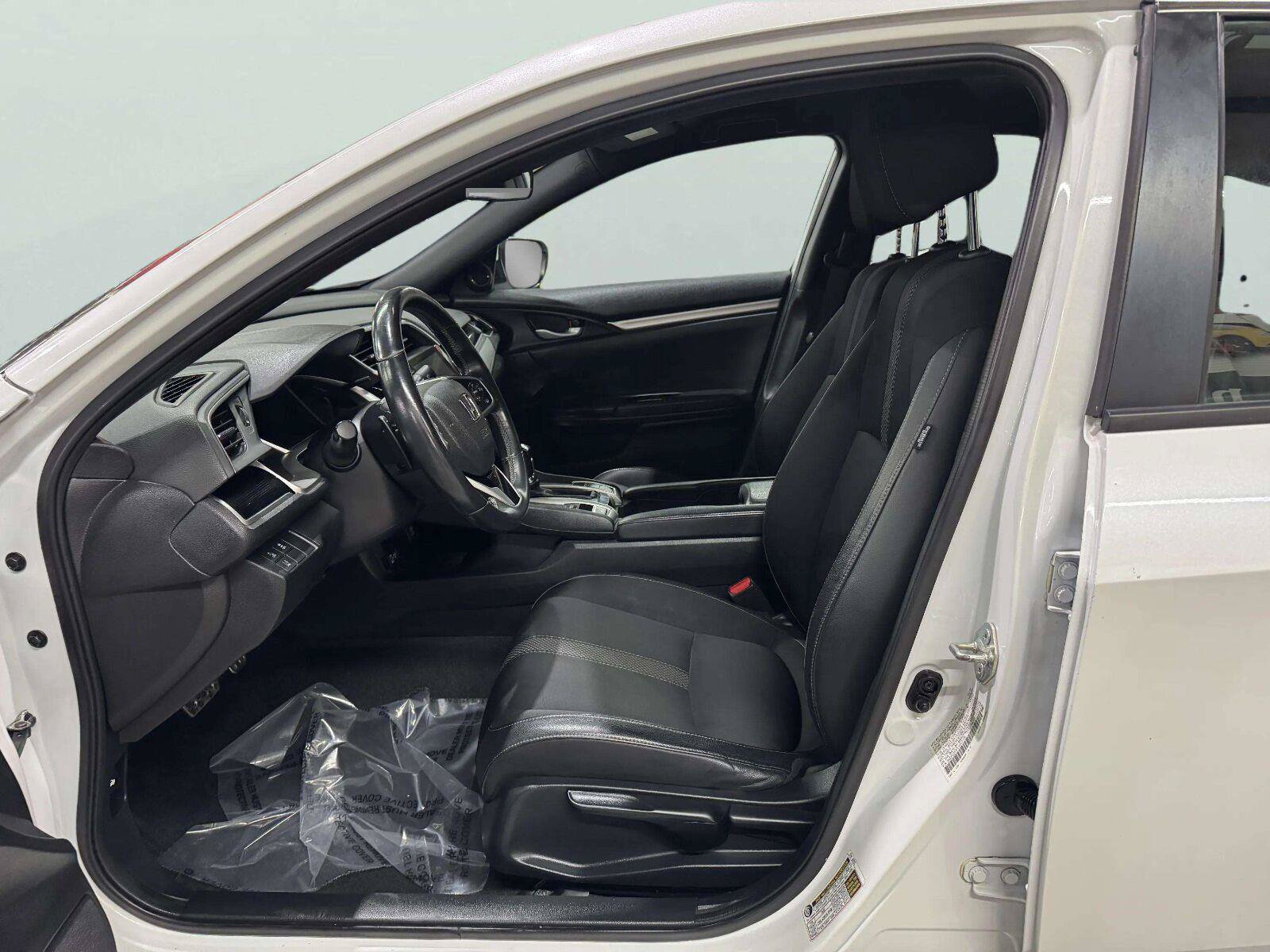 Used 2020 Honda Civic Sport image 17