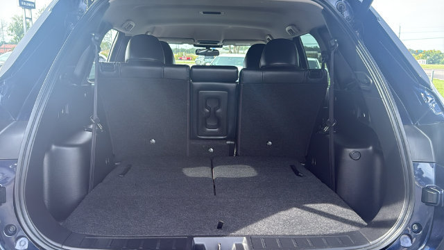 Used 2022 Mitsubishi Outlander SE AWD/4WD image 11