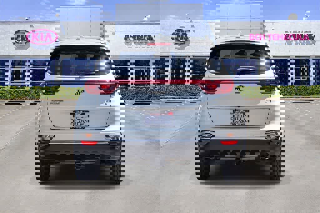 Certified 2020 Kia Sportage EX FWD image 5