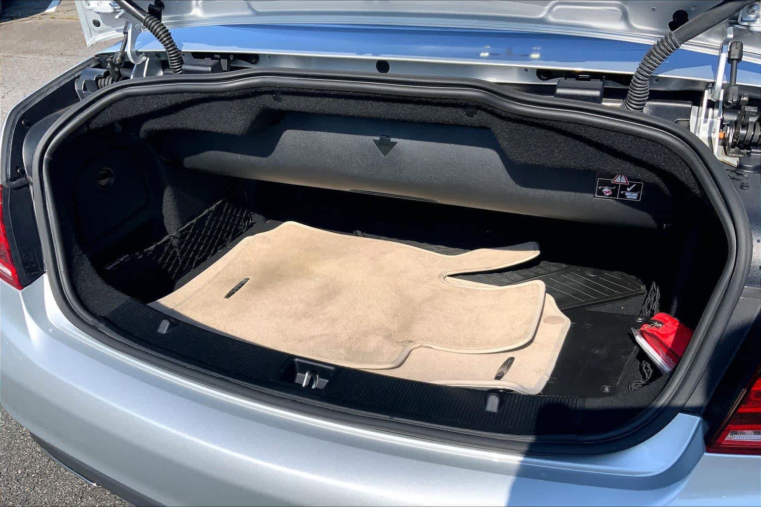 Used 2017 Mercedes-Benz E 400 Cabriolet image 32