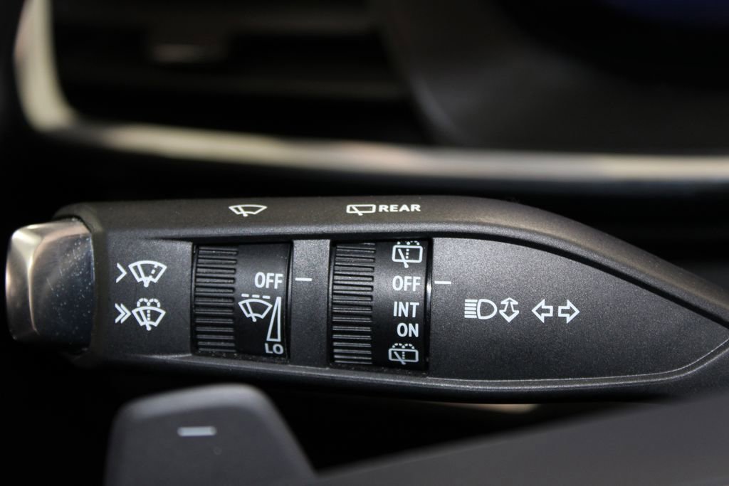 Used 2024 Buick Envision Preferred image 42