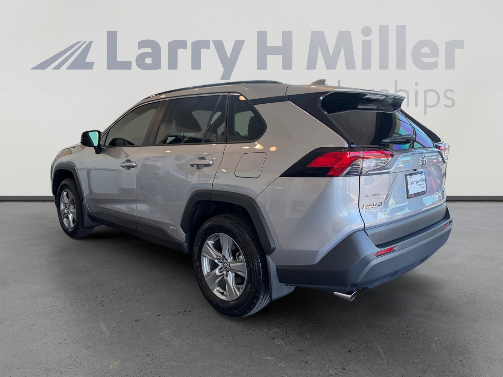 Certified 2025 Toyota RAV4 LE image 3