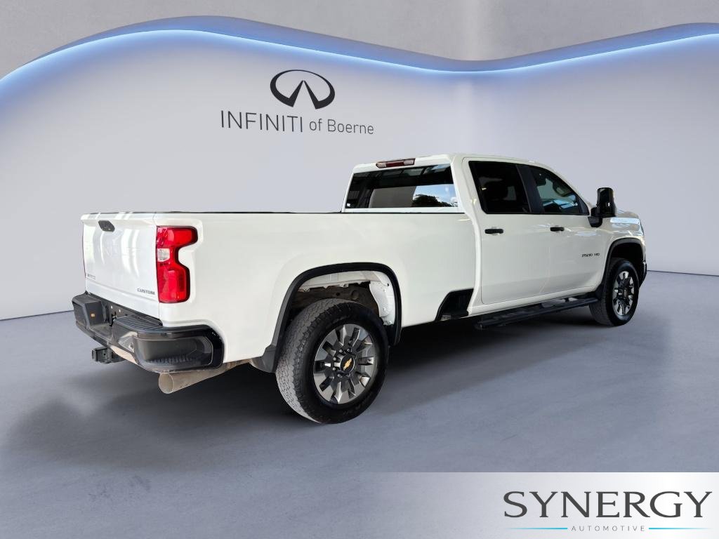 Used 2025 Chevrolet Silverado 2500 Custom w/ Custom Value Package AWD/4WD image 4