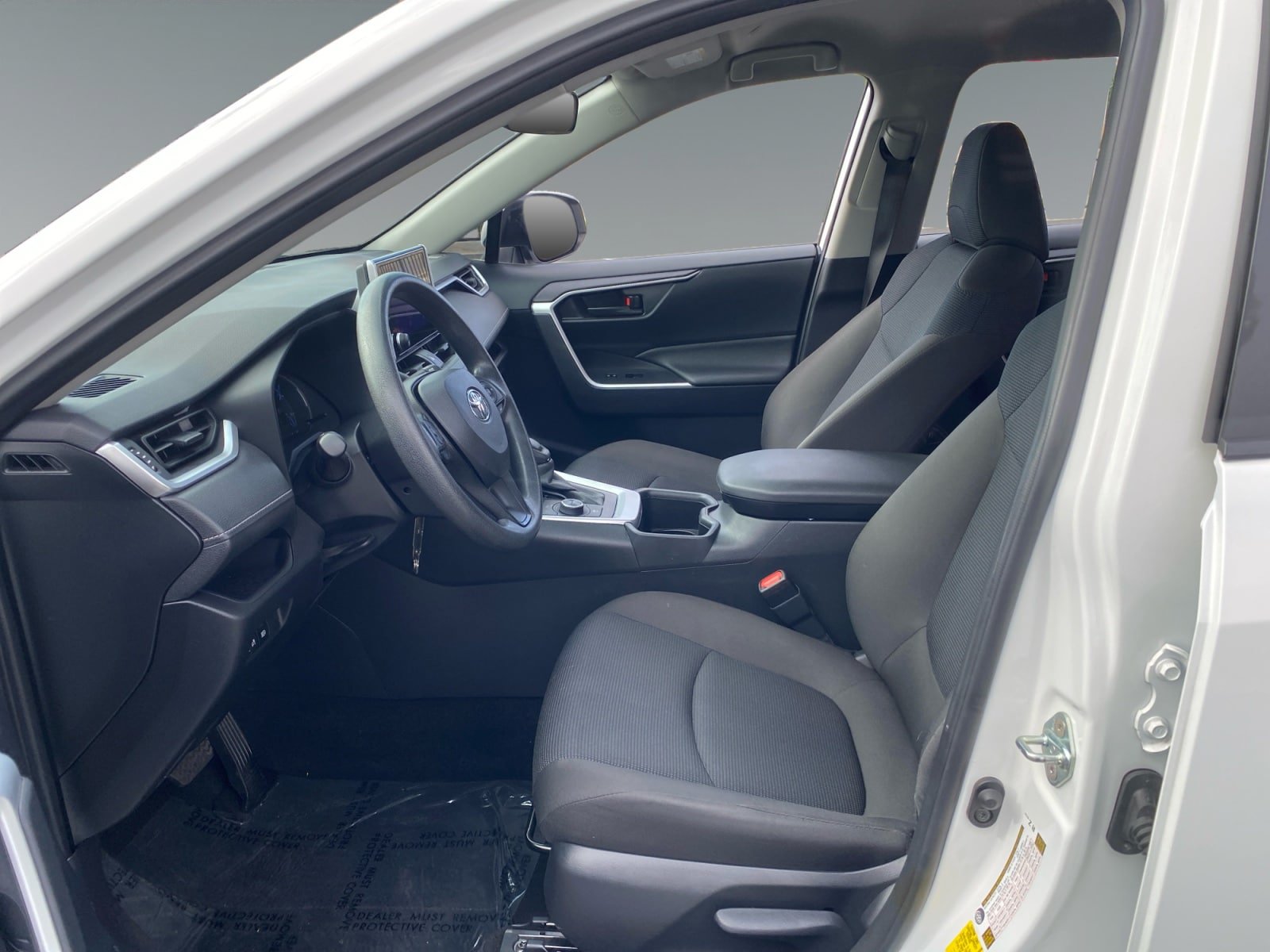 Certified 2025 Toyota RAV4 LE AWD/4WD image 9