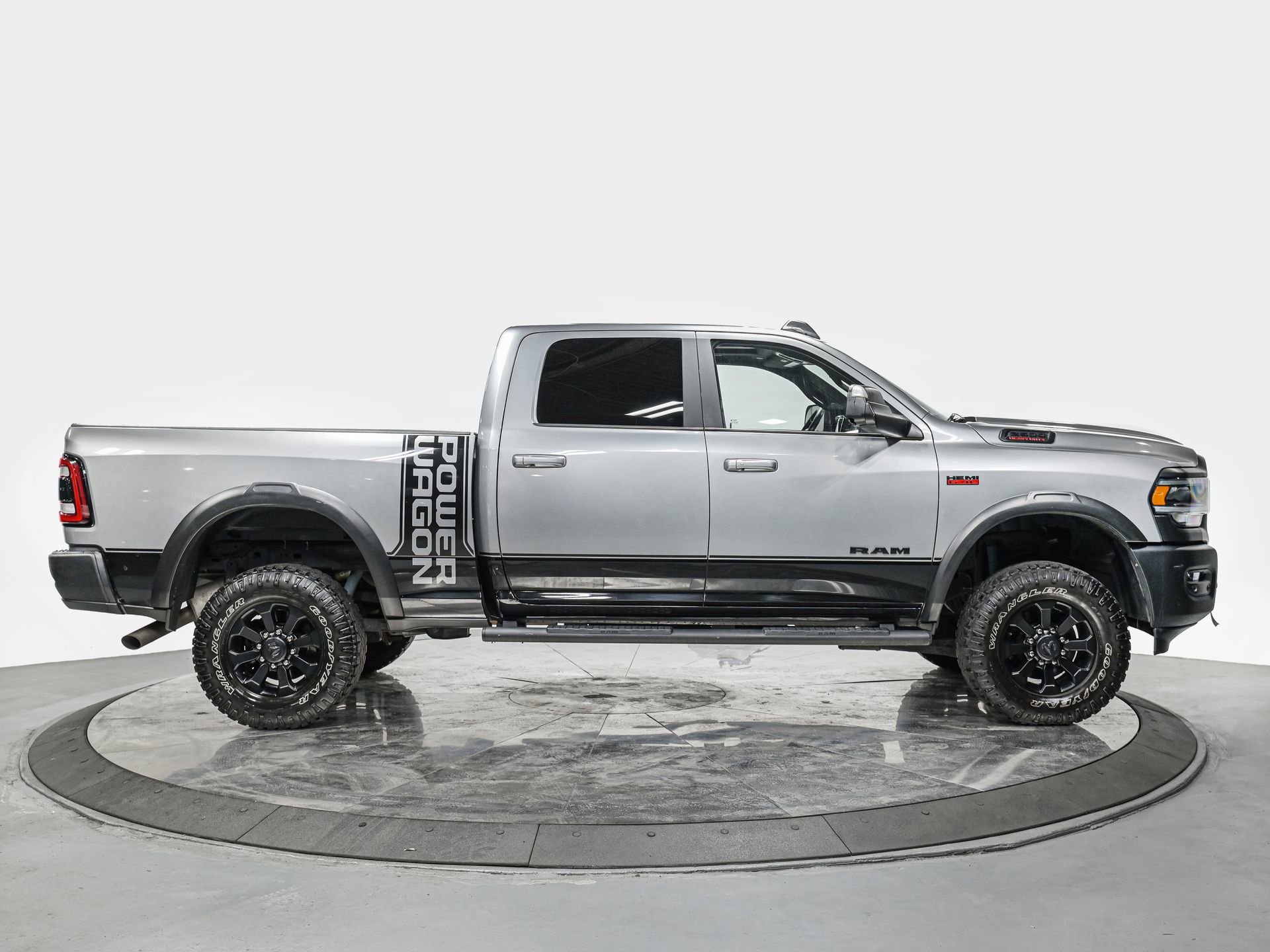 Used 2019 RAM 2500 Power Wagon image 8