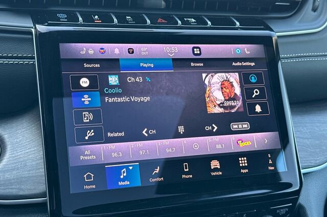 New 2025 Jeep Grand Cherokee Limited 4xe image 15