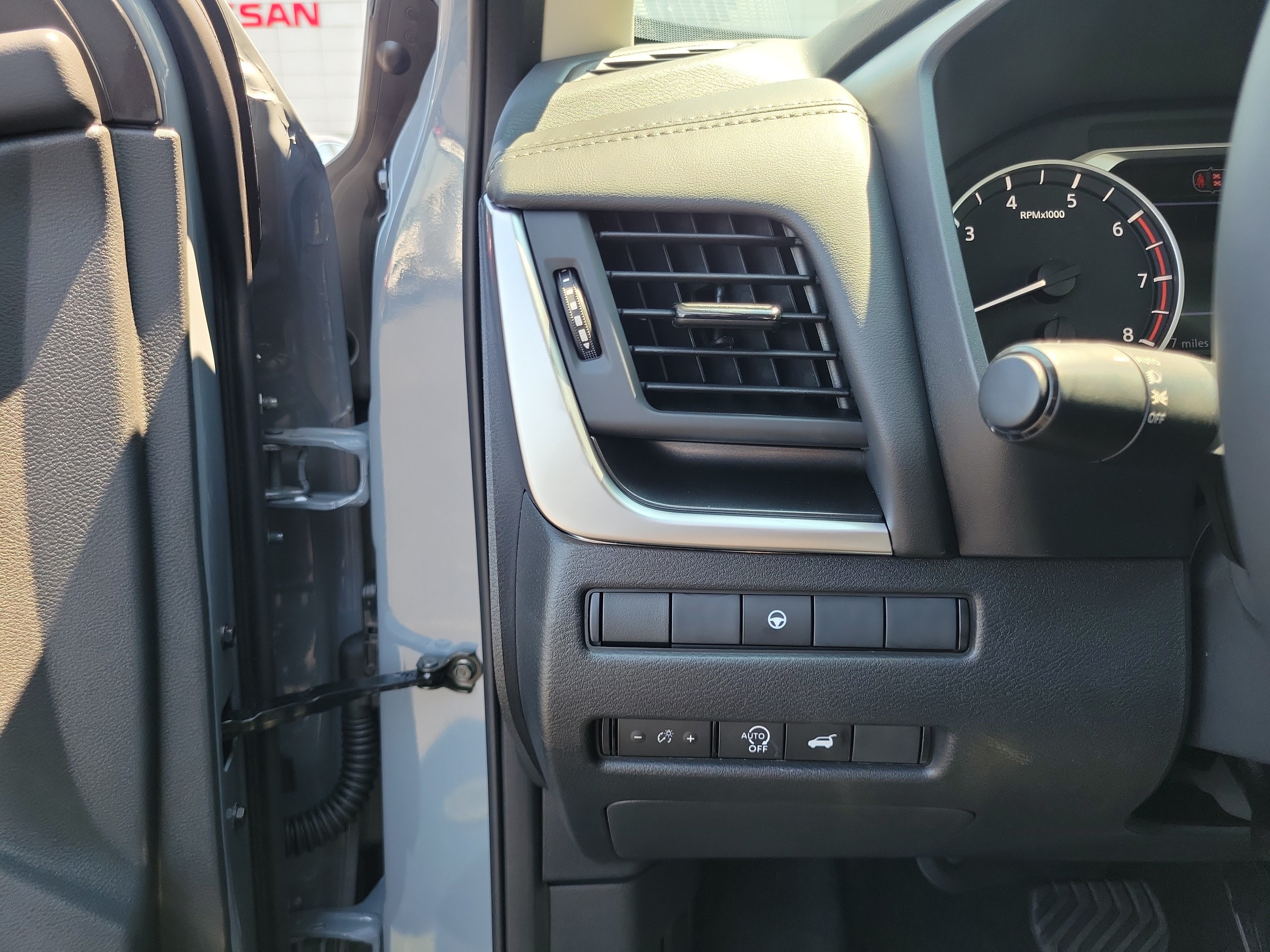 New 2026 Nissan Rogue Dark Armor AWD/4WD image 20