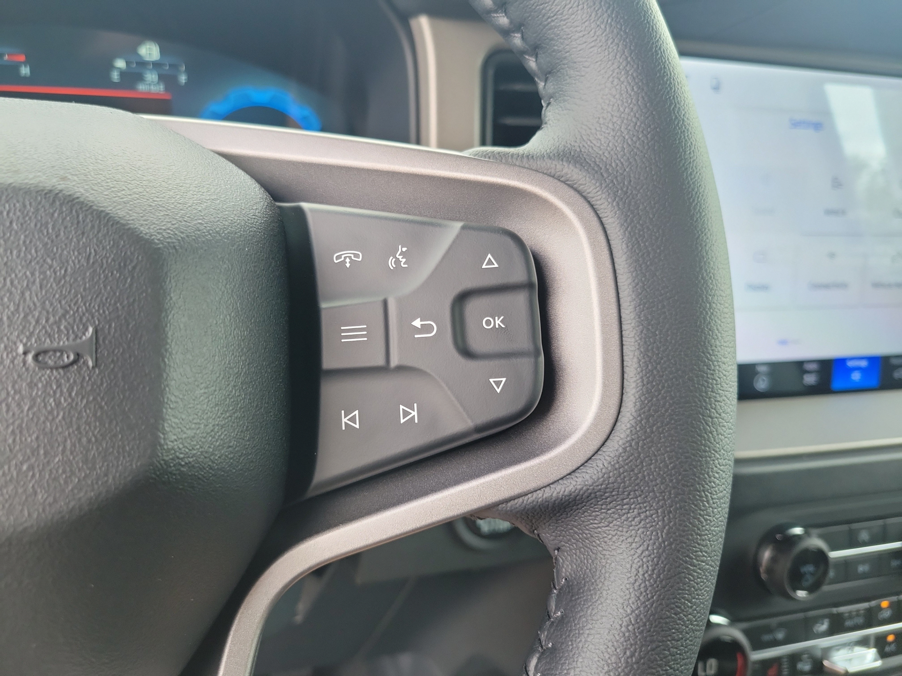 New 2026 Ford Bronco Outer Banks AWD/4WD image 22