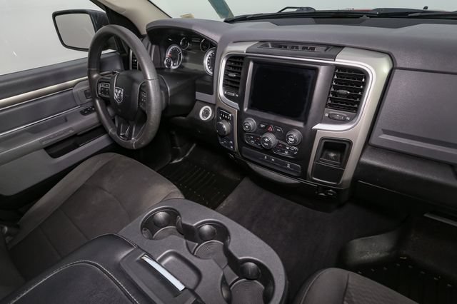 Used 2020 RAM 1500 Warlock w/ Electronics Group AWD/4WD image 17