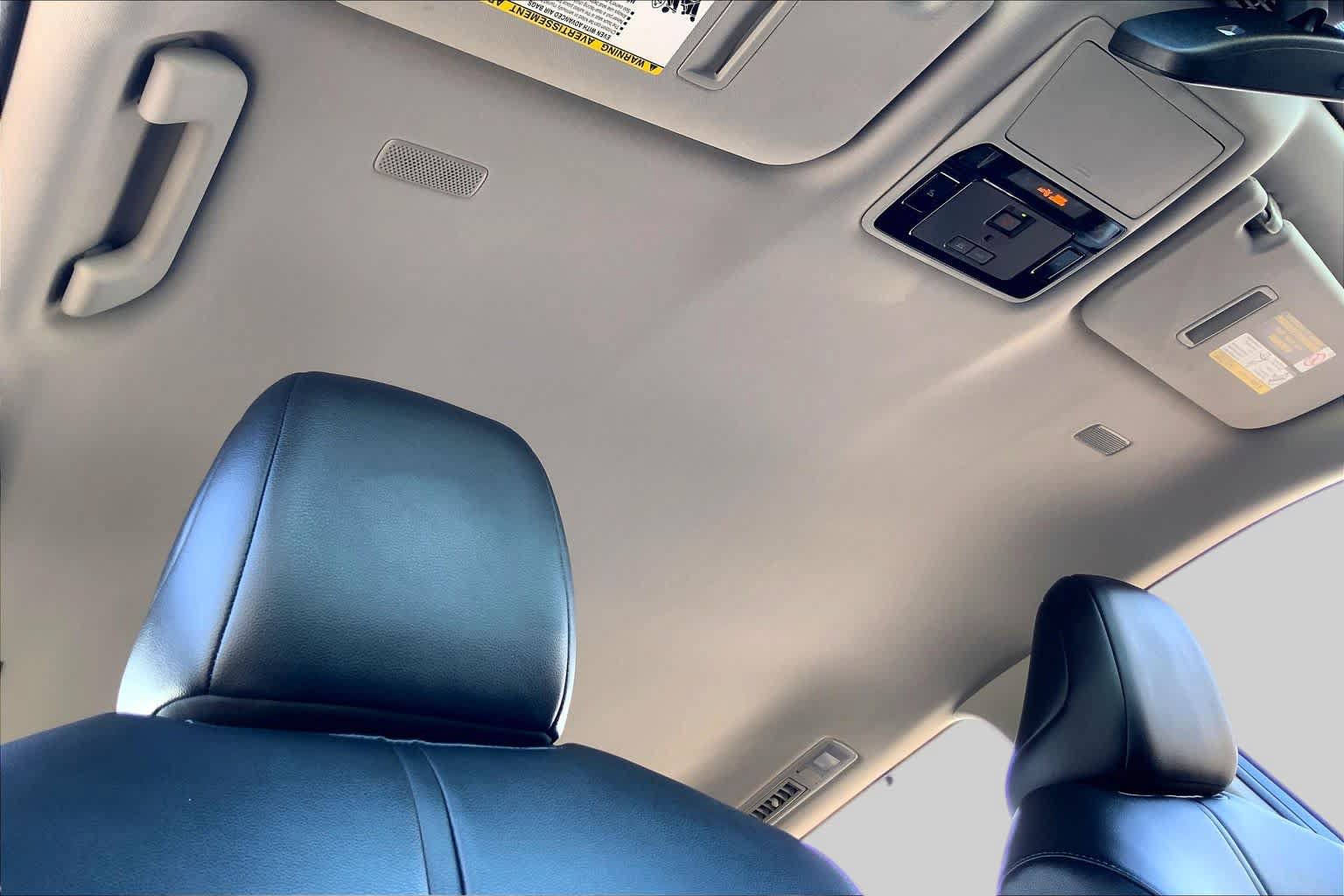 Used 2025 Toyota Grand Highlander AWD image 14