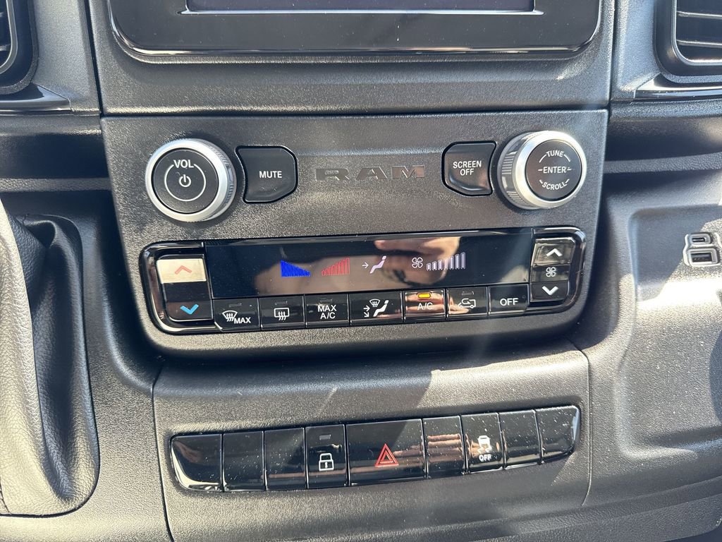 Used 2026 RAM ProMaster 2500 w/ Convenience Group image 18