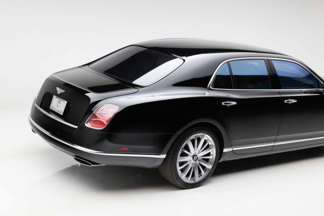 Used 2014 Bentley Mulsanne image 27
