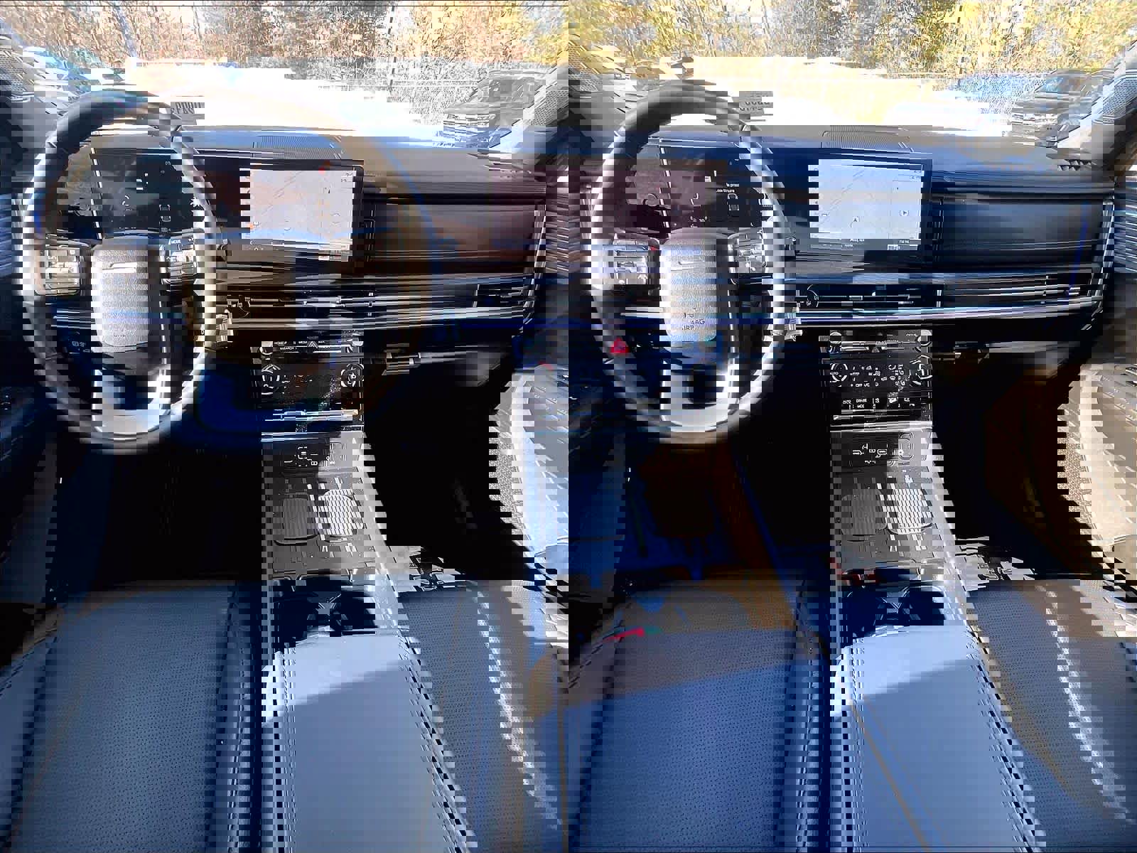 Used 2025 Hyundai Santa Fe Limited image 22