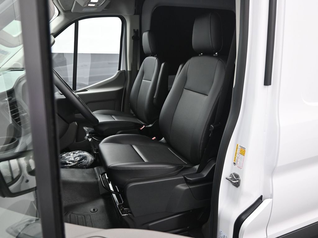 New 2026 Ford E-Transit 148 Medium Roof w/ Load Area Protection Package image 8