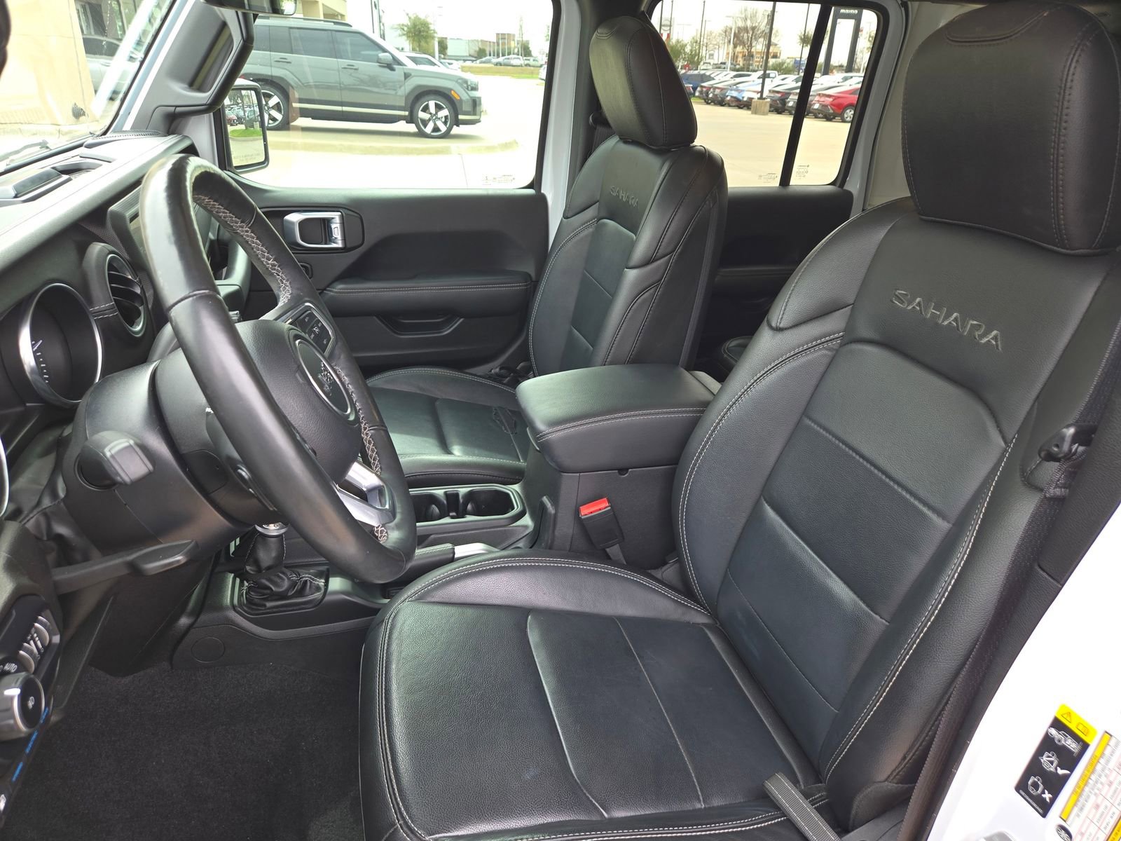 Used 2022 Jeep Wrangler Unlimited Sahara w/ Cold Weather Group image 24