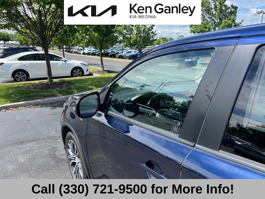 Used 2016 Mitsubishi Outlander SE AWD/4WD image 24