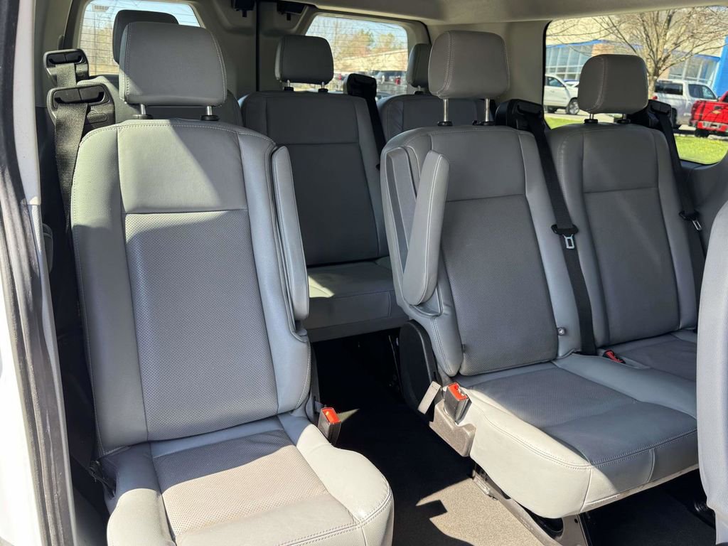 Used 2017 Ford Transit 150 XLT image 15