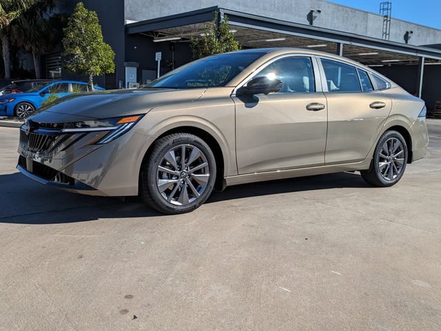 New 2026 Nissan Sentra SL w/ Floor Mat Package FWD image 10